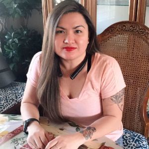 Meet your Posher, Mae